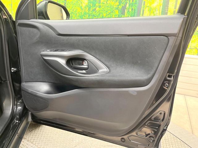 ヤリスクロス Ｘ　ＳＤナビ　バックカメラ　衝突被害軽減システム　レーダークルーズ　禁煙車　ドラレコ　コーナーセンサー　スマートキー　ＥＴＣ　車線逸脱警報　オートライト　Ｂｌｕｅｔｏｏｔｈ　フルセグ（46枚目）