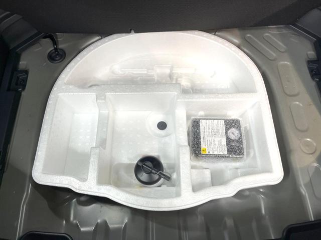 ヤリスクロス Ｘ　ＳＤナビ　バックカメラ　衝突被害軽減システム　レーダークルーズ　禁煙車　ドラレコ　コーナーセンサー　スマートキー　ＥＴＣ　車線逸脱警報　オートライト　Ｂｌｕｅｔｏｏｔｈ　フルセグ（63枚目）