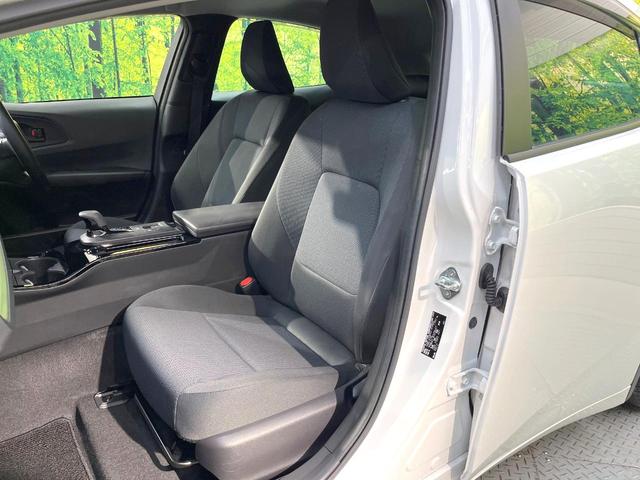 プリウス U バックカメラ 100V電源 衝突被害軽減システム レーダークルーズ 禁煙車 コーナーセンサー スマートキー LEDヘッド ETC2.0 純正17インチアルミ オートハイビーム 車線逸脱警報(50枚目)