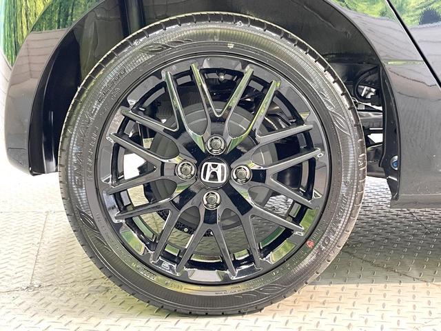 Ｎ－ＯＮＥ ＲＳ　ＭＴ車　純正ＳＤナビ　衝突被害軽減システム　スマートキー　ＬＥＤヘッド　ビルトインＥＴＣ　純正１５インチアルミ　オートハイビーム　車線逸脱警報　オートライト　オートエアコン　Ｂｌｕｅｔｏｏｔｈ　ＣＤ（32枚目）