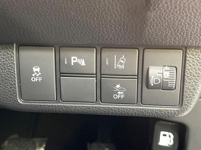 Ｎ－ＯＮＥ ＲＳ　ＭＴ車　純正ＳＤナビ　衝突被害軽減システム　スマートキー　ＬＥＤヘッド　ビルトインＥＴＣ　純正１５インチアルミ　オートハイビーム　車線逸脱警報　オートライト　オートエアコン　Ｂｌｕｅｔｏｏｔｈ　ＣＤ（49枚目）