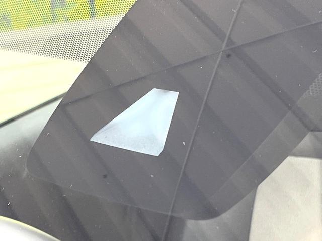 カローラクロス ハイブリッド Z モデリスタフルエアロ 純正8インチナビ バックカメラ 衝突被害軽減システム レーダークルーズ 禁煙車 電動リアゲート コーナーセンサー パワーシート ドラレコ ETCビルドイン LEDヘッド(26枚目)