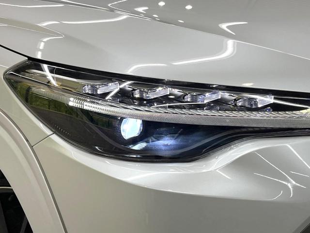 カローラクロス ハイブリッド Z モデリスタフルエアロ 純正8インチナビ バックカメラ 衝突被害軽減システム レーダークルーズ 禁煙車 電動リアゲート コーナーセンサー パワーシート ドラレコ ETCビルドイン LEDヘッド(33枚目)