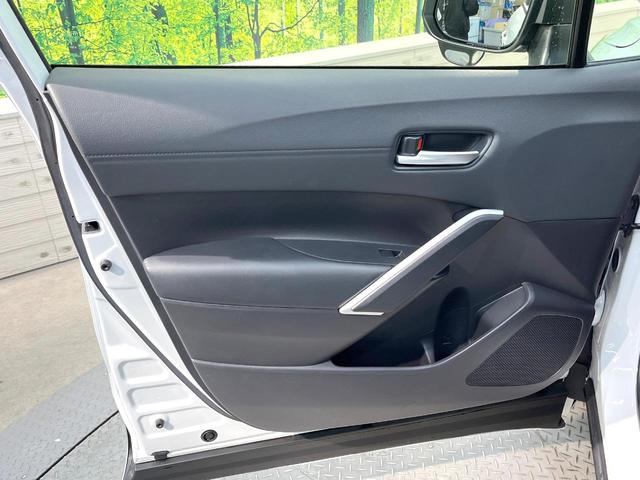 カローラクロス ハイブリッド Z モデリスタフルエアロ 純正8インチナビ バックカメラ 衝突被害軽減システム レーダークルーズ 禁煙車 電動リアゲート コーナーセンサー パワーシート ドラレコ ETCビルドイン LEDヘッド(44枚目)