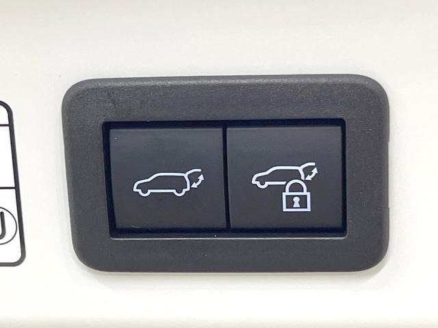 カローラクロス ハイブリッド Z モデリスタフルエアロ 純正8インチナビ バックカメラ 衝突被害軽減システム レーダークルーズ 禁煙車 電動リアゲート コーナーセンサー パワーシート ドラレコ ETCビルドイン LEDヘッド(48枚目)