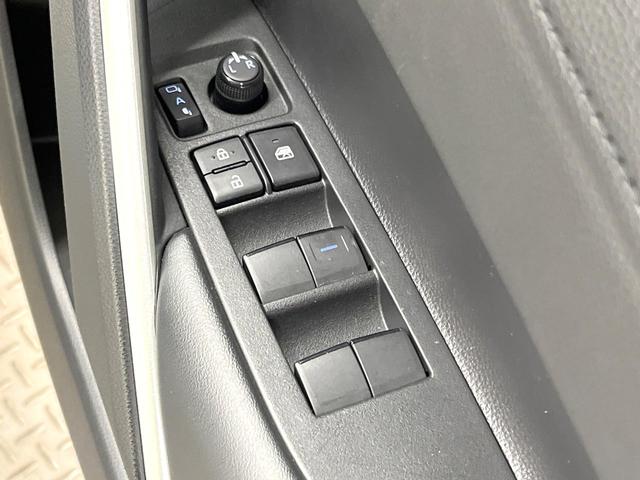 カローラクロス ハイブリッド Z モデリスタフルエアロ 純正8インチナビ バックカメラ 衝突被害軽減システム レーダークルーズ 禁煙車 電動リアゲート コーナーセンサー パワーシート ドラレコ ETCビルドイン LEDヘッド(49枚目)
