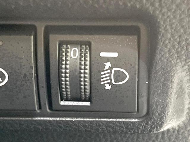 カローラクロス ハイブリッド Z モデリスタフルエアロ 純正8インチナビ バックカメラ 衝突被害軽減システム レーダークルーズ 禁煙車 電動リアゲート コーナーセンサー パワーシート ドラレコ ETCビルドイン LEDヘッド(52枚目)