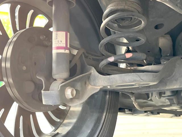 スペーシアカスタム ハイブリッドＸＳ　両側電動ドア　純正８インチＳＤナビ　全周囲カメラ　衝突被害軽減システム　禁煙車　合皮シート　シートヒーター　コーナーセンサー　スマートキー　ＬＥＤヘッド　ビルトインＥＴＣ　純正１５インチアルミ（21枚目）