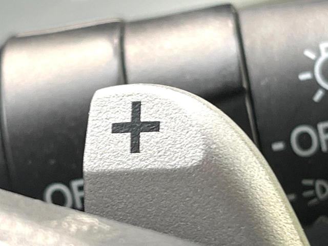 ステップワゴンスパーダ Z 両側電動ドア 純正9型SDナビ バックカメラ 禁煙車 ドラレコ スマートキー HIDヘッド ビルトインETC 純正16インチアルミ オートライト オートエアコン Bluetooth CD DVD再生(6枚目)