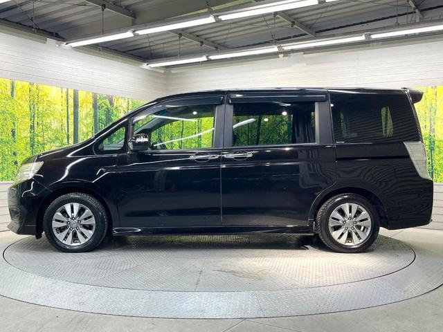 ステップワゴンスパーダ Z 両側電動ドア 純正9型SDナビ バックカメラ 禁煙車 ドラレコ スマートキー HIDヘッド ビルトインETC 純正16インチアルミ オートライト オートエアコン Bluetooth CD DVD再生(27枚目)
