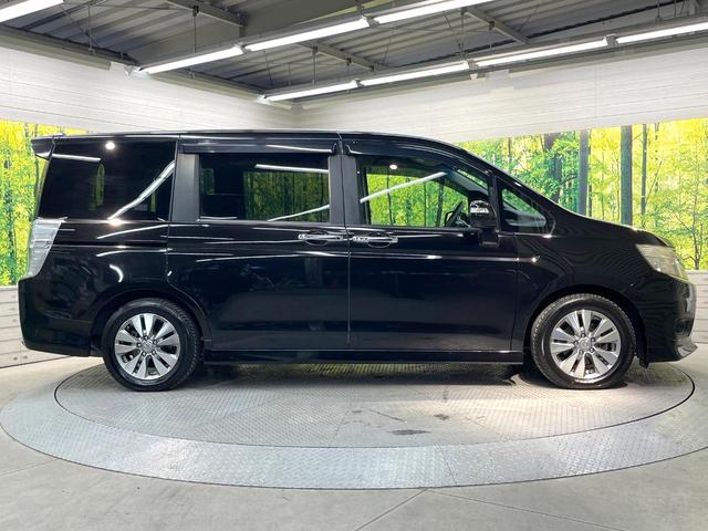 ステップワゴンスパーダ Z 両側電動ドア 純正9型SDナビ バックカメラ 禁煙車 ドラレコ スマートキー HIDヘッド ビルトインETC 純正16インチアルミ オートライト オートエアコン Bluetooth CD DVD再生(28枚目)