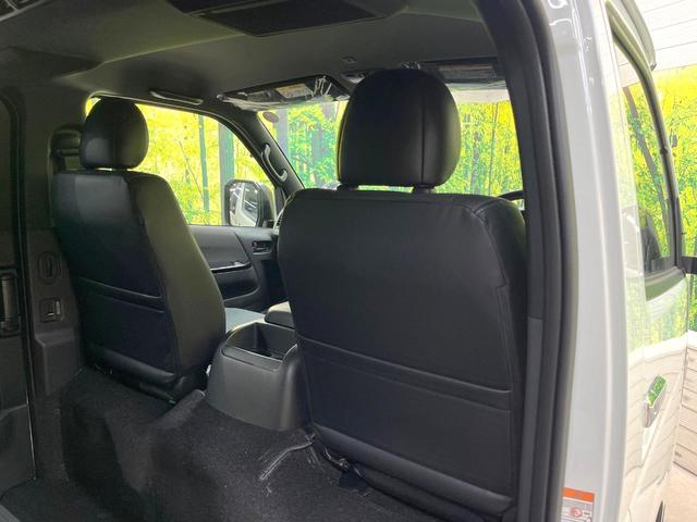 ハイエースバン ロングスーパーGL ダークプライムS ディーゼル(軽油) 禁煙車 両側電動ドア 衝突被害軽減システム ハーフレザーシート コーナーセンサー スマートキー LEDヘッド 純正15インチアルミ オートハイビーム 車線逸脱警報(36枚目)