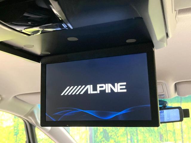 デリカＤ：５ シャモニー　ディーゼル（軽油）　９型フローティングＳＤナビ　電動サイドステップ　両側電動ドア　後席モニター　バックカメラ　衝突軽減装置　レーダークルーズ　禁煙車　電動リアゲート　ハーフレザーシート　パワーシート（6枚目）