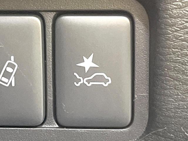 デリカＤ：５ シャモニー　ディーゼル（軽油）　９型フローティングＳＤナビ　電動サイドステップ　両側電動ドア　後席モニター　バックカメラ　衝突軽減装置　レーダークルーズ　禁煙車　電動リアゲート　ハーフレザーシート　パワーシート（51枚目）