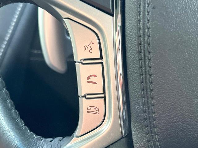 デリカＤ：５ シャモニー　ディーゼル（軽油）　９型フローティングＳＤナビ　電動サイドステップ　両側電動ドア　後席モニター　バックカメラ　衝突軽減装置　レーダークルーズ　禁煙車　電動リアゲート　ハーフレザーシート　パワーシート（64枚目）