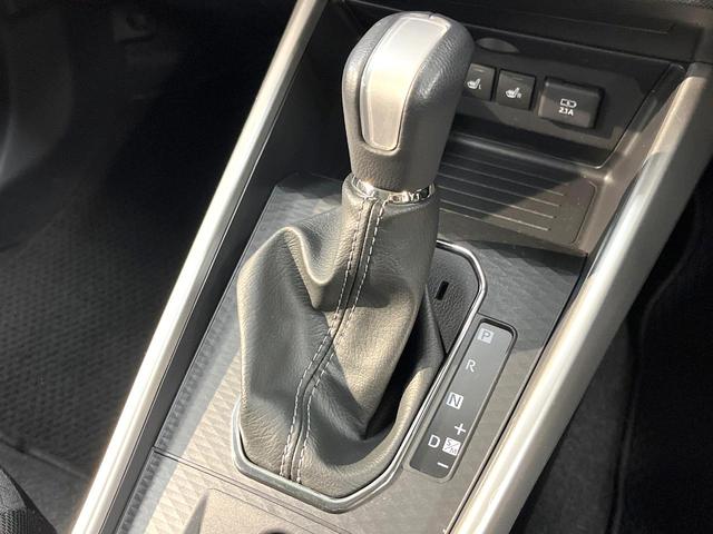 ライズ Z SDナビ バックカメラ 衝突被害軽減システム 禁煙車 シートヒーター ドラレコ スマートキー LEDヘッド ETC 純正17インチアルミ オートハイビーム 車線逸脱警報 オートライト オートエアコン(48枚目)