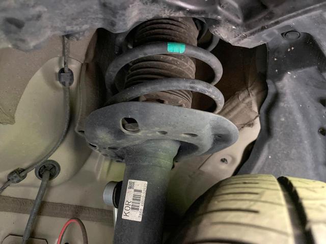 アクア G モデリスタエアロ 全周囲カメラ 衝突軽減装置 レーダークルーズ ドラレコ コーナーセンサー スマートキー LEDヘッド ETC2.0 オートハイビーム 車線逸脱警報 オートライト オートエアコン(21枚目)