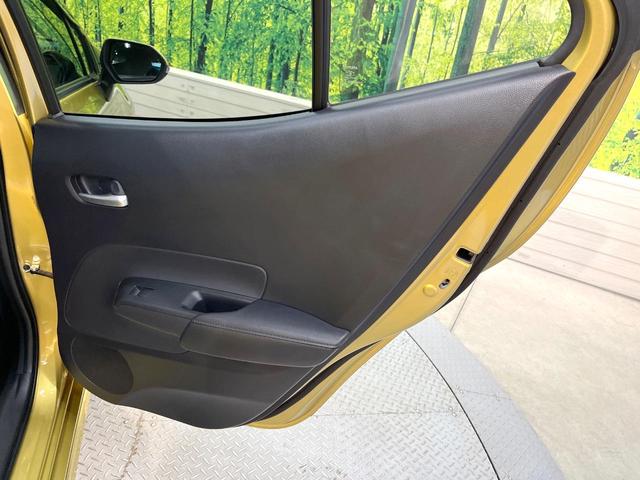 アクア G モデリスタエアロ 全周囲カメラ 衝突軽減装置 レーダークルーズ ドラレコ コーナーセンサー スマートキー LEDヘッド ETC2.0 オートハイビーム 車線逸脱警報 オートライト オートエアコン(66枚目)