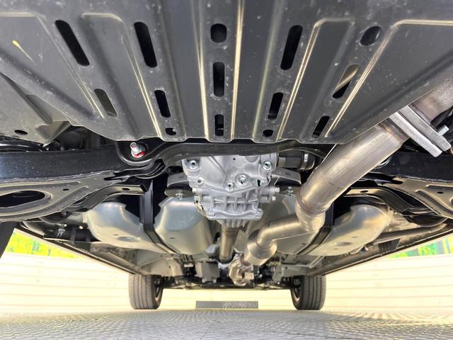 デリカＤ：５ シャモニー　ディーゼル（軽油）　両側電動ドア　アルパイン９型ナビ　後席モニター　バックカメラ　衝突軽減装置　レーダークルーズ　禁煙車　電動リアゲート　ハーフレザーシート　シートヒーター　スマートキー　ＬＥＤヘッド（20枚目）