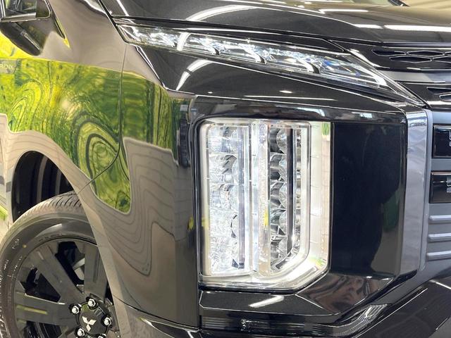 デリカＤ：５ シャモニー　ディーゼル（軽油）　両側電動ドア　アルパイン９型ナビ　後席モニター　バックカメラ　衝突軽減装置　レーダークルーズ　禁煙車　電動リアゲート　ハーフレザーシート　シートヒーター　スマートキー　ＬＥＤヘッド（30枚目）