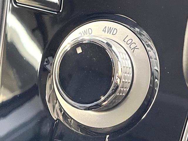 デリカＤ：５ シャモニー　ディーゼル（軽油）　両側電動ドア　アルパイン９型ナビ　後席モニター　バックカメラ　衝突軽減装置　レーダークルーズ　禁煙車　電動リアゲート　ハーフレザーシート　シートヒーター　スマートキー　ＬＥＤヘッド（35枚目）