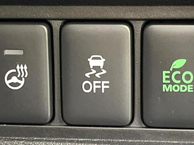 デリカＤ：５ シャモニー　ディーゼル（軽油）　両側電動ドア　アルパイン９型ナビ　後席モニター　バックカメラ　衝突軽減装置　レーダークルーズ　禁煙車　電動リアゲート　ハーフレザーシート　シートヒーター　スマートキー　ＬＥＤヘッド（47枚目）