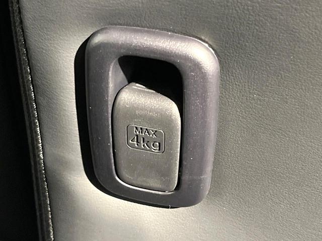 デリカＤ：５ シャモニー　ディーゼル（軽油）　両側電動ドア　アルパイン９型ナビ　後席モニター　バックカメラ　衝突軽減装置　レーダークルーズ　禁煙車　電動リアゲート　ハーフレザーシート　シートヒーター　スマートキー　ＬＥＤヘッド（64枚目）