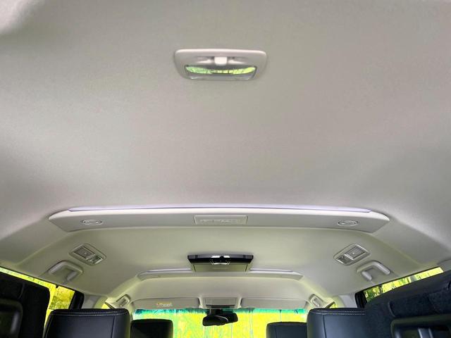 デリカＤ：５ シャモニー　ディーゼル（軽油）　両側電動ドア　アルパイン９型ナビ　後席モニター　バックカメラ　衝突軽減装置　レーダークルーズ　禁煙車　電動リアゲート　ハーフレザーシート　シートヒーター　スマートキー　ＬＥＤヘッド（77枚目）