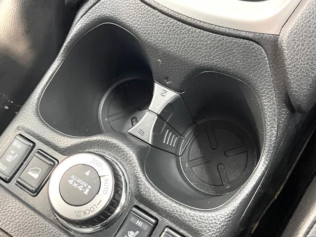 エクストレイル ２０Ｘｉ　純正１０型ＳＤナビ　全周囲カメラ　プロパイロット　禁煙車　電動リアゲート　防水シート　全席シートヒーター　デジタルインナーミラー　スマートキー　ＬＥＤヘッド　ビルトインＥＴＣ　Ｂｌｕｅｔｏｏｔｈ（79枚目）