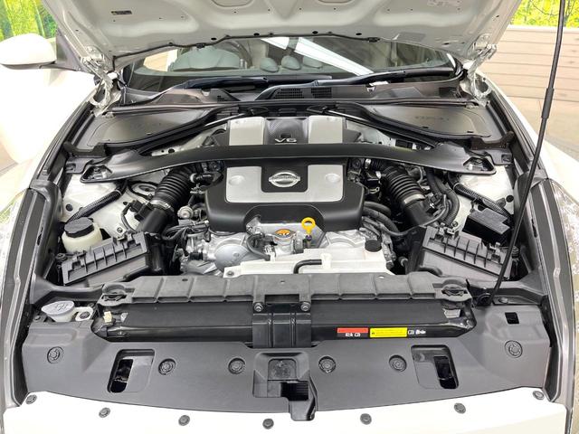 フェアレディZ バージョンT メーカーナビ バックカメラ 禁煙車 ハーフレザーシート スマートキー HIDヘッド 純正18インチアルミ オートライト オートエアコン CD DVD再生 フルセグ パドルシフト LEDフォグ(17枚目)