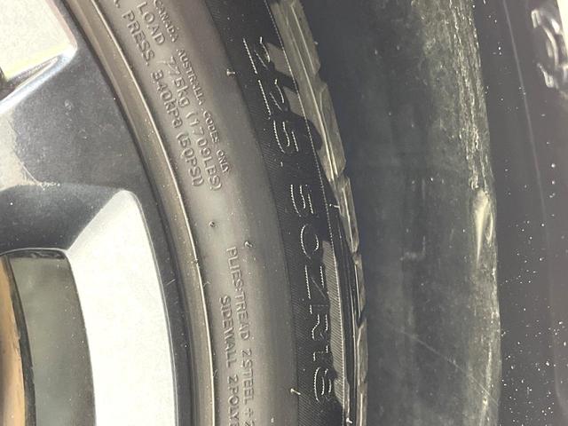 フェアレディZ バージョンT メーカーナビ バックカメラ 禁煙車 ハーフレザーシート スマートキー HIDヘッド 純正18インチアルミ オートライト オートエアコン CD DVD再生 フルセグ パドルシフト LEDフォグ(29枚目)