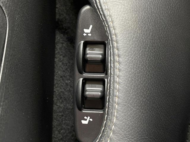 フェアレディZ バージョンT メーカーナビ バックカメラ 禁煙車 ハーフレザーシート スマートキー HIDヘッド 純正18インチアルミ オートライト オートエアコン CD DVD再生 フルセグ パドルシフト LEDフォグ(40枚目)