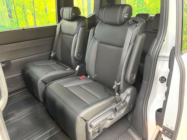 ステップワゴン e:HEVスパーダ 登録済未使用車 純正11.4型ナビ 両側電動ドア バックカメラ 衝突軽減装置 電動リアゲート ハーフレザーシート シートヒーター スマートキー LEDヘッド 純正16インチアルミ オートハイビーム(63枚目)