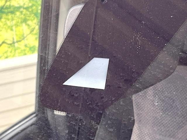 セレナ ライダー ブラックライン S-ハイブリッド ガラスルーフ 両側電動ドア SDナビ バックカメラ 衝突被害軽減システム 禁煙車 ドラレコ スマートキー LEDヘッド ビルトインETC クルコン 純正16インチアルミ オートハイビーム(5枚目)