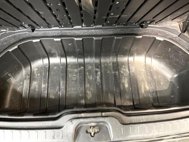 セレナ ライダー ブラックライン S-ハイブリッド ガラスルーフ 両側電動ドア SDナビ バックカメラ 衝突被害軽減システム 禁煙車 ドラレコ スマートキー LEDヘッド ビルトインETC クルコン 純正16インチアルミ オートハイビーム(67枚目)