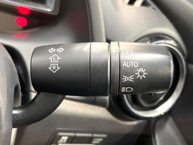 デミオ XDツーリング ターボ ディーゼル(軽油) マツダコネクト バックカメラ 衝突被害軽減システム 禁煙車 ドラレコ スマートキー LEDヘッド ETC クルコン 純正16インチアルミ オートライト オートエアコン(57枚目)