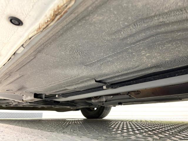 ノート X 純正SDナビ 全周囲カメラ 衝突被害軽減システム 禁煙車 ドラレコ スマートキー 車線逸脱警報 オートライト Bluetooth CD DVD再生 ブルーレイ再生 フルセグ(22枚目)