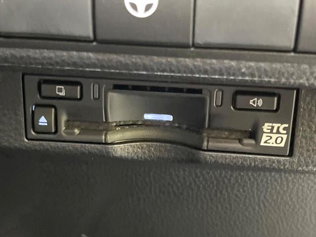 カローラ ハイブリッド G 純正10.5型ディスプレイオーディオ バックカメラ 衝突軽減装置 禁煙車 シートヒーター ドラレコ コーナーセンサー スマートキー LEDヘッド ETC2.0 オートハイビーム 車線逸脱警報(7枚目)