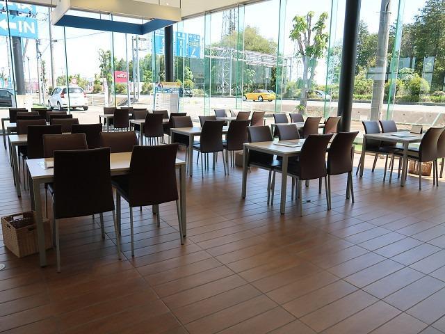 カローラ ハイブリッド G 純正10.5型ディスプレイオーディオ バックカメラ 衝突軽減装置 禁煙車 シートヒーター ドラレコ コーナーセンサー スマートキー LEDヘッド ETC2.0 オートハイビーム 車線逸脱警報(73枚目)