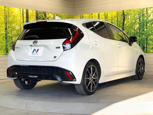 アクア GRスポーツ 全周囲カメラ 10インチディスプレイオーディオ 100V電源 衝突被害軽減システム レーダークルーズ 禁煙車 合皮シート コーナーセンサー スマートキー LEDヘッド ETC2.0(17枚目)