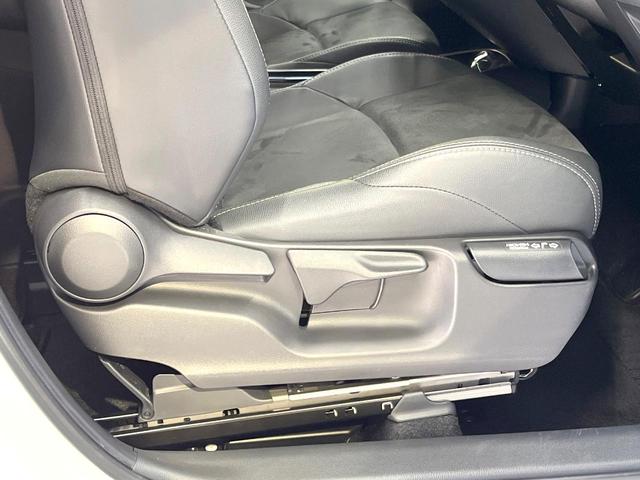 アクア GRスポーツ 全周囲カメラ 10インチディスプレイオーディオ 100V電源 衝突被害軽減システム レーダークルーズ 禁煙車 合皮シート コーナーセンサー スマートキー LEDヘッド ETC2.0(53枚目)