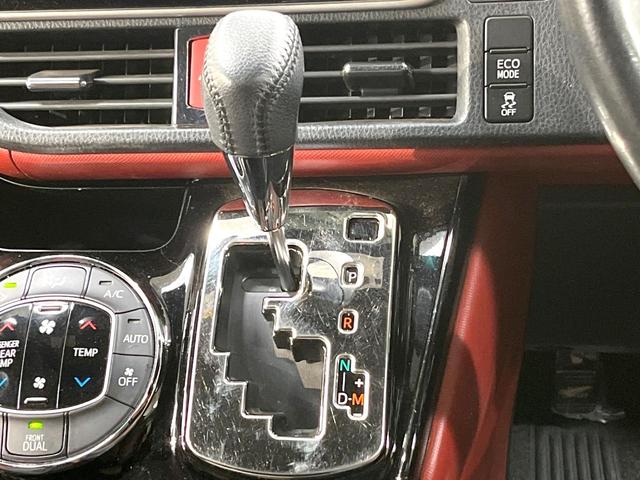 ヴォクシー ZS モデリスタエアロ 両側電動ドア 純正9インチナビ バックカメラ 衝突被害軽減システム 禁煙車 スマートキー LEDヘッド ビルトインETC クルコン 純正16インチアルミ オートハイビーム(47枚目)