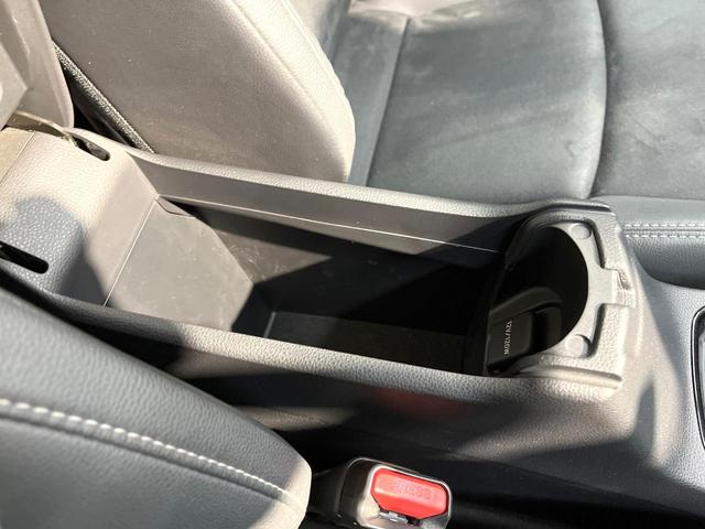 アクア GRスポーツ 10インチディスプレイオーディオ 全周囲カメラ 衝突被害軽減システム レーダークルーズ 禁煙車 合皮シート ドラレコ コーナーセンサー スマートキー LEDヘッド ビルトインETC(60枚目)