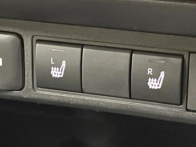 ヤリスクロス ハイブリッドZ 全周囲カメラ 純正8型ディスプレイ 衝突軽減装置 レーダークルーズ 禁煙車 ハーフレザーシート シートヒーター パワーシート ドラレコ スマートキー LEDヘッド ETC2.0 純正18インチアルミ(6枚目)