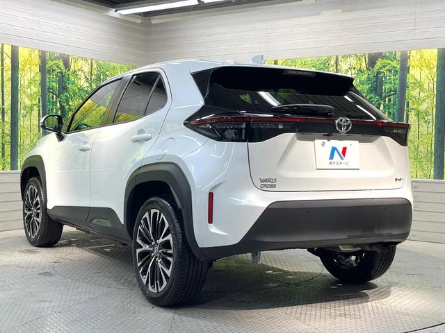 ヤリスクロス ハイブリッドZ 全周囲カメラ 純正8型ディスプレイ 衝突軽減装置 レーダークルーズ 禁煙車 ハーフレザーシート シートヒーター パワーシート ドラレコ スマートキー LEDヘッド ETC2.0 純正18インチアルミ(25枚目)