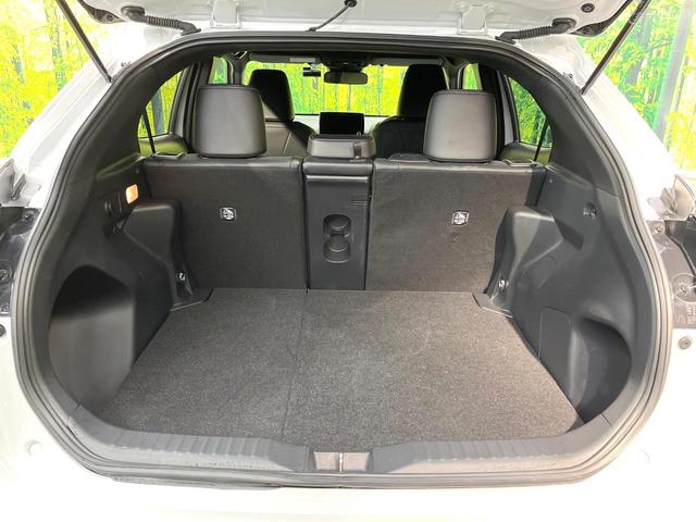 ヤリスクロス ハイブリッドZ 全周囲カメラ 純正8型ディスプレイ 衝突軽減装置 レーダークルーズ 禁煙車 ハーフレザーシート シートヒーター パワーシート ドラレコ スマートキー LEDヘッド ETC2.0 純正18インチアルミ(53枚目)