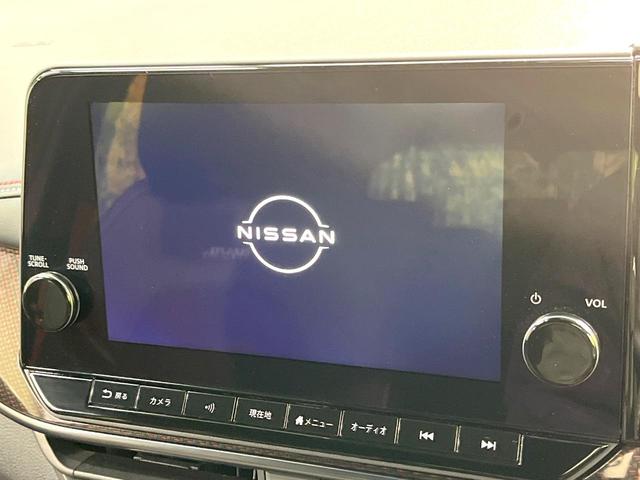 オーラ ニスモ フルエアロ 純正9型ナビ 全周囲カメラ 衝突軽減装置 禁煙車 ハーフレザーシート ドラレコ コーナーセンサー スマートキー LEDヘッド ETC2.0 純正17インチアルミ オートハイビーム(3枚目)