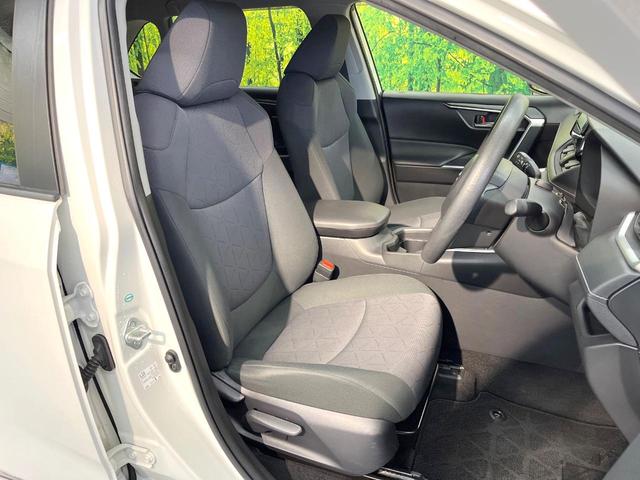 RAV4 ハイブリッドX フルエアロ 純正SDナビ バックカメラ 衝突軽減装置 レーダークルーズ 禁煙車 コーナーセンサー スマートキー LEDヘッド ルーフレール ビルトインETC 純正17インチアルミ オートハイビーム(8枚目)