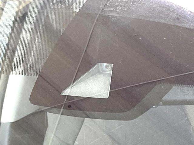 RAV4 ハイブリッドX フルエアロ 純正SDナビ バックカメラ 衝突軽減装置 レーダークルーズ 禁煙車 コーナーセンサー スマートキー LEDヘッド ルーフレール ビルトインETC 純正17インチアルミ オートハイビーム(30枚目)