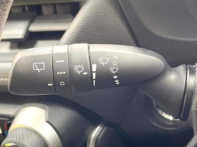 RAV4 ハイブリッドX フルエアロ 純正SDナビ バックカメラ 衝突軽減装置 レーダークルーズ 禁煙車 コーナーセンサー スマートキー LEDヘッド ルーフレール ビルトインETC 純正17インチアルミ オートハイビーム(39枚目)